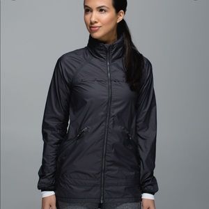 Lululemon water resistant jacket